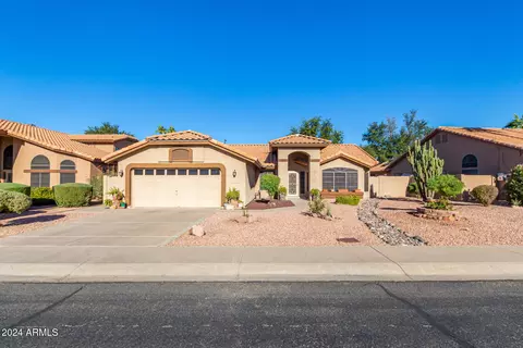 1444 W Iris Dr, Gilbert, AZ 85233