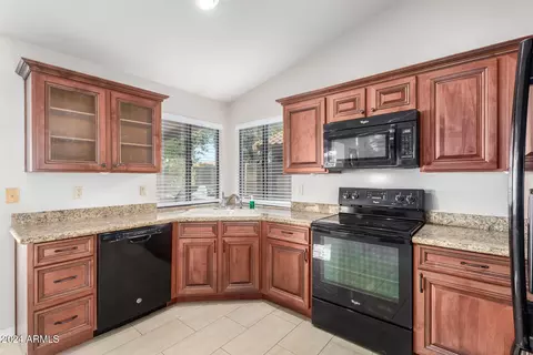 1444 W Iris Dr, Gilbert, AZ 85233 photo 14
