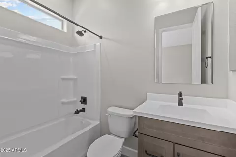 Bath - 1021 W Ridge Rd, Apache Junction, AZ 85120 photo 2 of 5