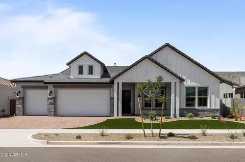 1042 W Ridge Rd, Apache Junction, AZ 85120