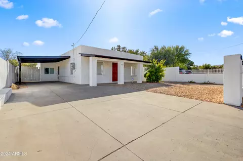 4605 S 14th St, Phoenix, AZ 85040