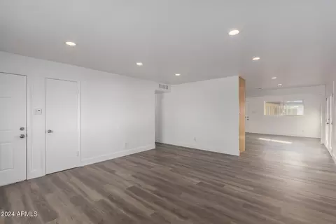 4419 E Chambers St, Phoenix, AZ 85040 photo 5