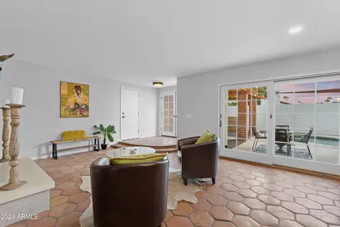 2076 E Aspen Dr, Tempe, AZ 85282 photo 24