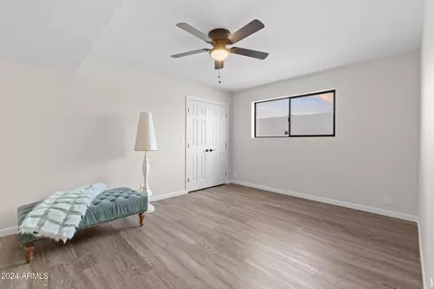 2076 E Aspen Dr, Tempe, AZ 85282 photo 17