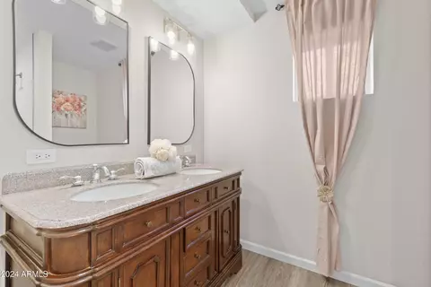 2076 E Aspen Dr, Tempe, AZ 85282 photo 16