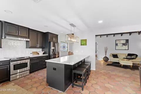2076 E Aspen Dr, Tempe, AZ 85282 photo 8