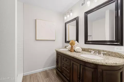 2076 E Aspen Dr, Tempe, AZ 85282 photo 19