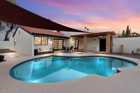 2076 E Aspen Dr, Tempe, AZ 85282