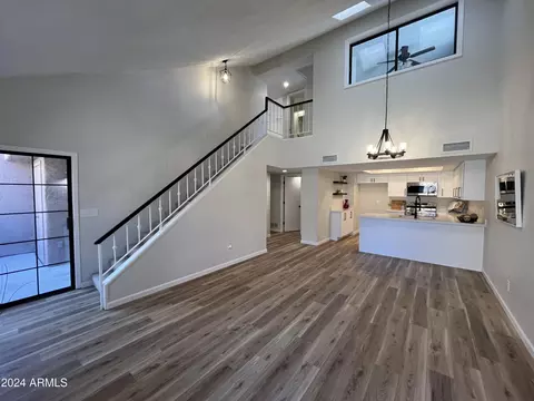 609 E Mesquite Cir #C119, Tempe, AZ 85288