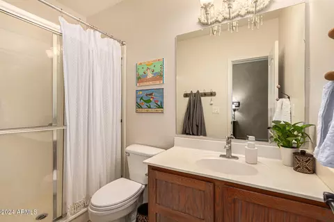 Bath - 6907 E Teton Cir, Mesa, AZ 85207 photo 1 of 8