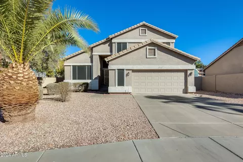 6421 N 69th Dr, Glendale, AZ 85303