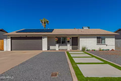 4232 W Nicolet Ave, Phoenix, AZ 85051