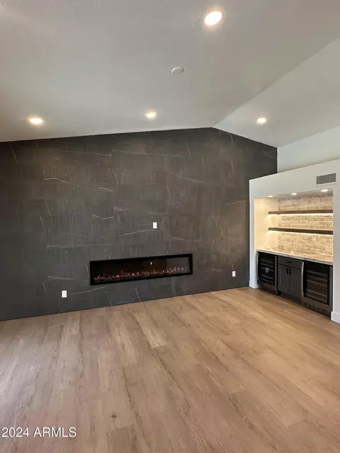 5837 E Paradise Ln, Scottsdale, AZ 85254
