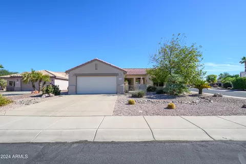 18101 N Plaza Ct, Surprise, AZ 85374