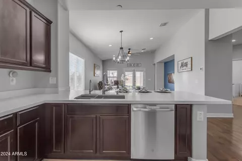 7346 S Debra Dr, Gilbert, AZ 85298 photo 15