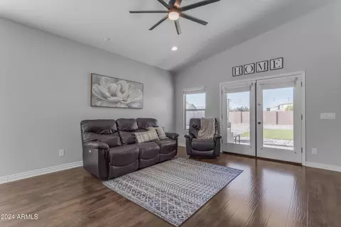 7346 S Debra Dr, Gilbert, AZ 85298 photo 17