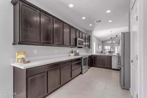 7346 S Debra Dr, Gilbert, AZ 85298 photo 12