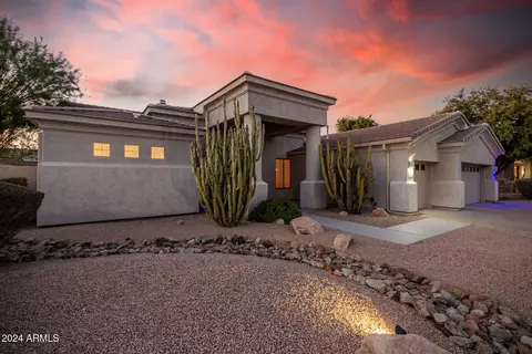 13418 W Almeria Rd, Goodyear, AZ 85395