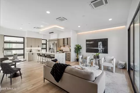 1501 N Miller Rd #1002, Scottsdale, AZ 85257