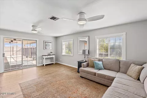 4459 E Voltaire Ave, Phoenix, AZ 85032 photo 12