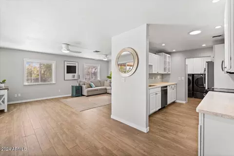 4459 E Voltaire Ave, Phoenix, AZ 85032 photo 2