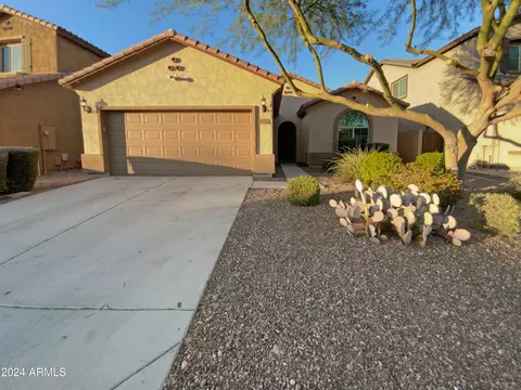 10826 W Bronco Trl, Peoria, AZ 85383