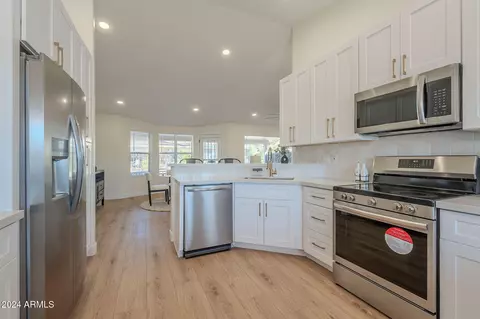 Kitchen - 11526 E Milagro Ave, Mesa, AZ 85209 photo 7 of 7