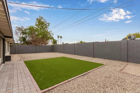 2447 E Highland Ave, Phoenix, AZ 85016 photo 29