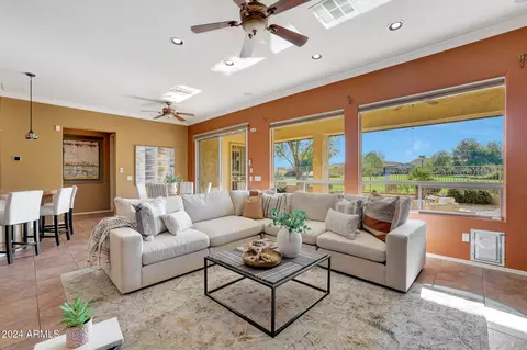 4287 E Blue Spruce Ln, Gilbert, AZ 85298 photo 8
