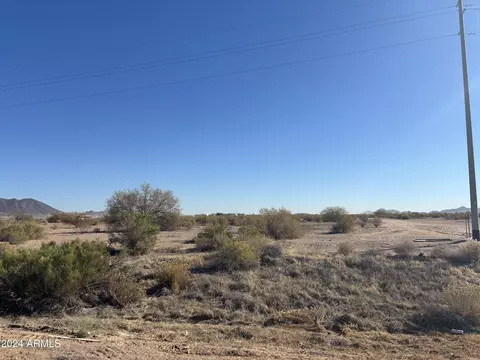 49 W Nnn W Ivy Ln #41, Tonopah, AZ 85354