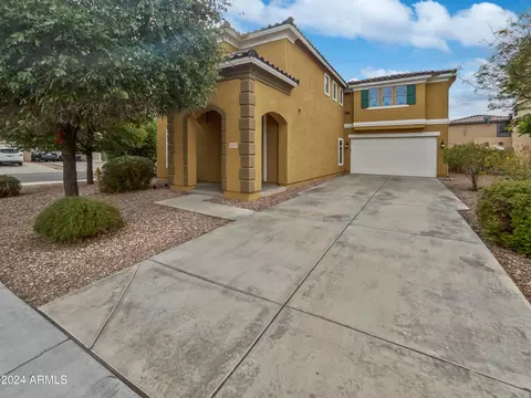 10813 W Pierson St, Phoenix, AZ 85037