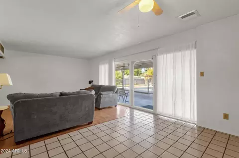 4314 E Oak St, Phoenix, AZ 85008 photo 4