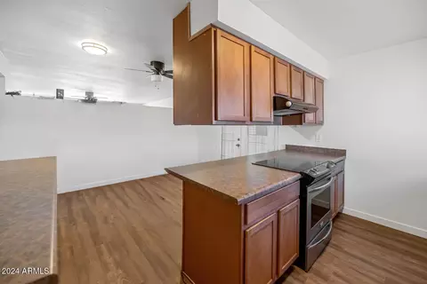 2012 N 57th Ave, Phoenix, AZ 85035 photo 10