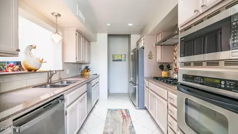 6173 N 29th Pl, Phoenix, AZ 85016 photo 25