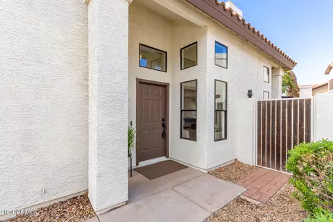 728 S Crows Nest Dr, Gilbert, AZ 85233 photo 16