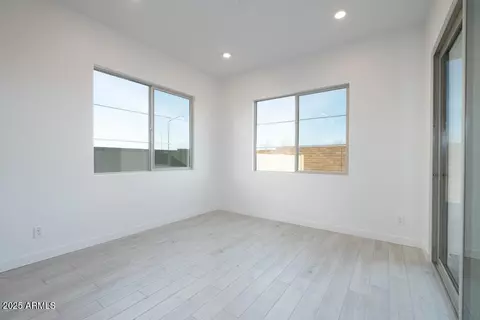 1300 E Penedes Dr, Gilbert, AZ 85298 photo 12