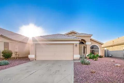 5834 S Brittany Ln, Tempe, AZ 85283