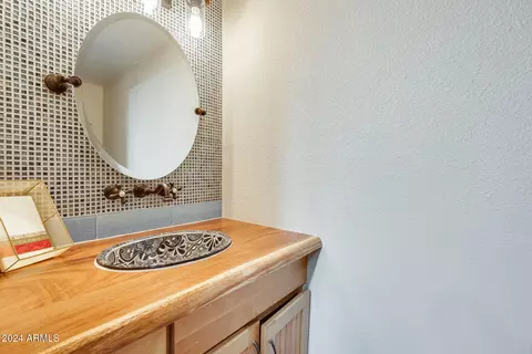 814 E Cochise Dr #B, Phoenix, AZ 85020 photo 14