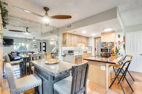 814 E Cochise Dr #B, Phoenix, AZ 85020 photo 7