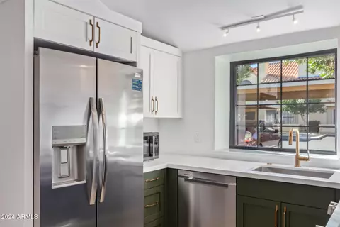 5704 E Aire Libre Ave #1094, Scottsdale, AZ 85254