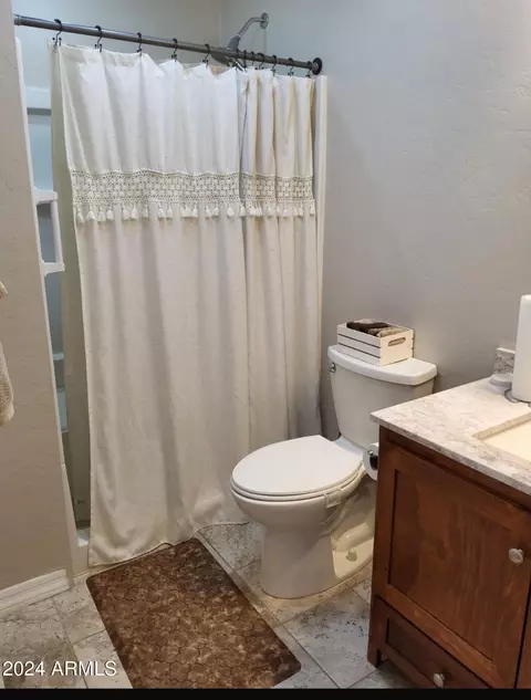 Bath - 1751 E Cherokee Dr E, Douglas, AZ 85607 photo 4 of 4