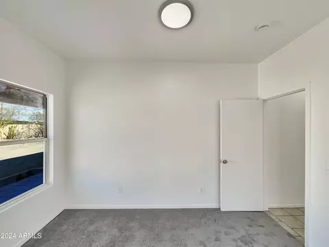 Bedroom - 1424 E Saint Catherine Ave, Phoenix, AZ 85042 photo 5 of 6