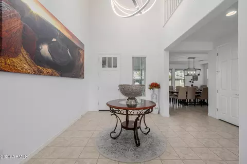 10707 E Tesla Ave, Mesa, AZ 85212 photo 2