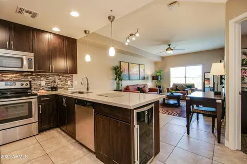 5450 E Deer Valley Dr #4176, Phoenix, AZ 85054