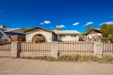 2242 W Pecan Rd E, Phoenix, AZ 85041