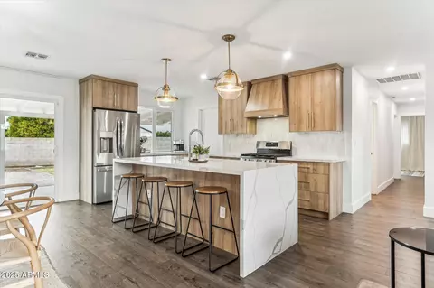 8644 E Bonnie Rose Ave, Scottsdale, AZ 85250