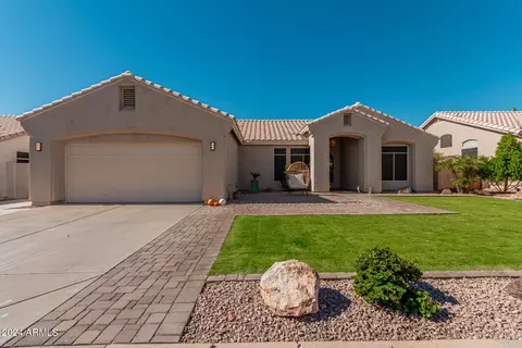 22364 N 67th Dr, Glendale, AZ 85310