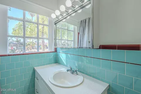 2716 E Fairmount Ave, Phoenix, AZ 85016 photo 7