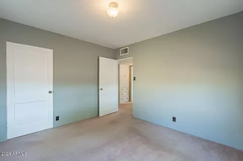 2716 E Fairmount Ave, Phoenix, AZ 85016 photo 6