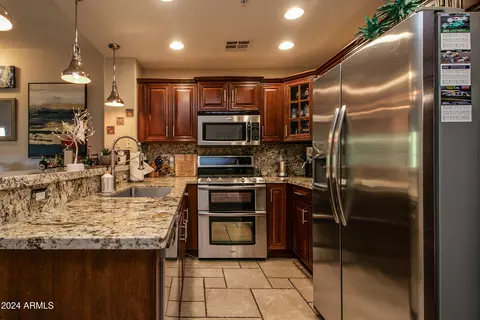 5450 E Deer Valley Dr #2223, Phoenix, AZ 85054